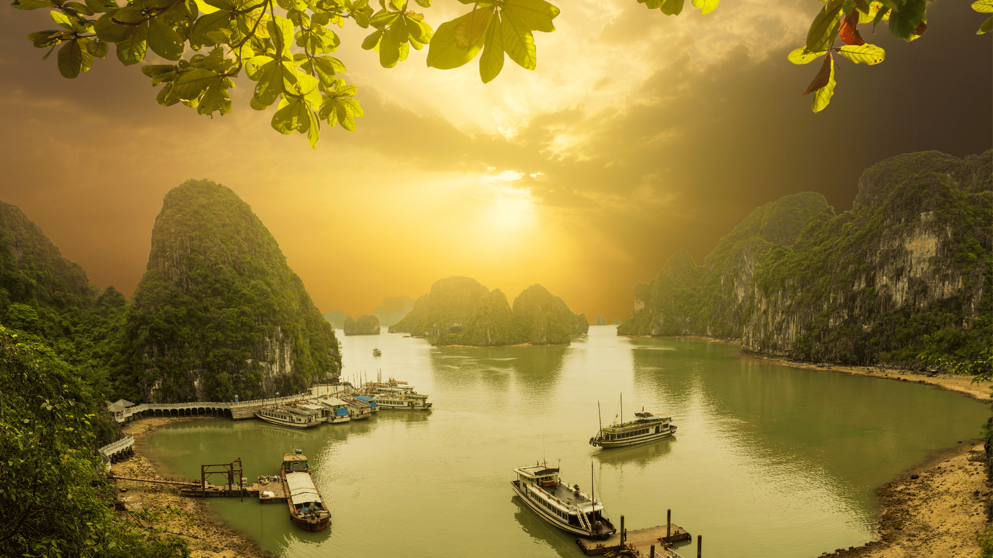 halong bay travel